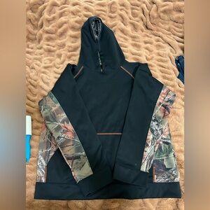 Trail crest men’s hoodie